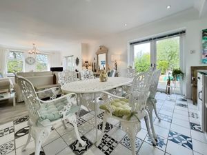 Photo 37- click for photo gallery